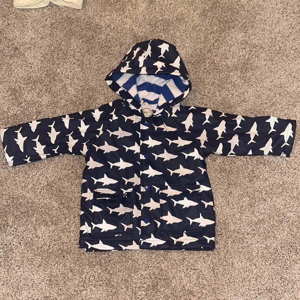 Hatley color changing Raincoat